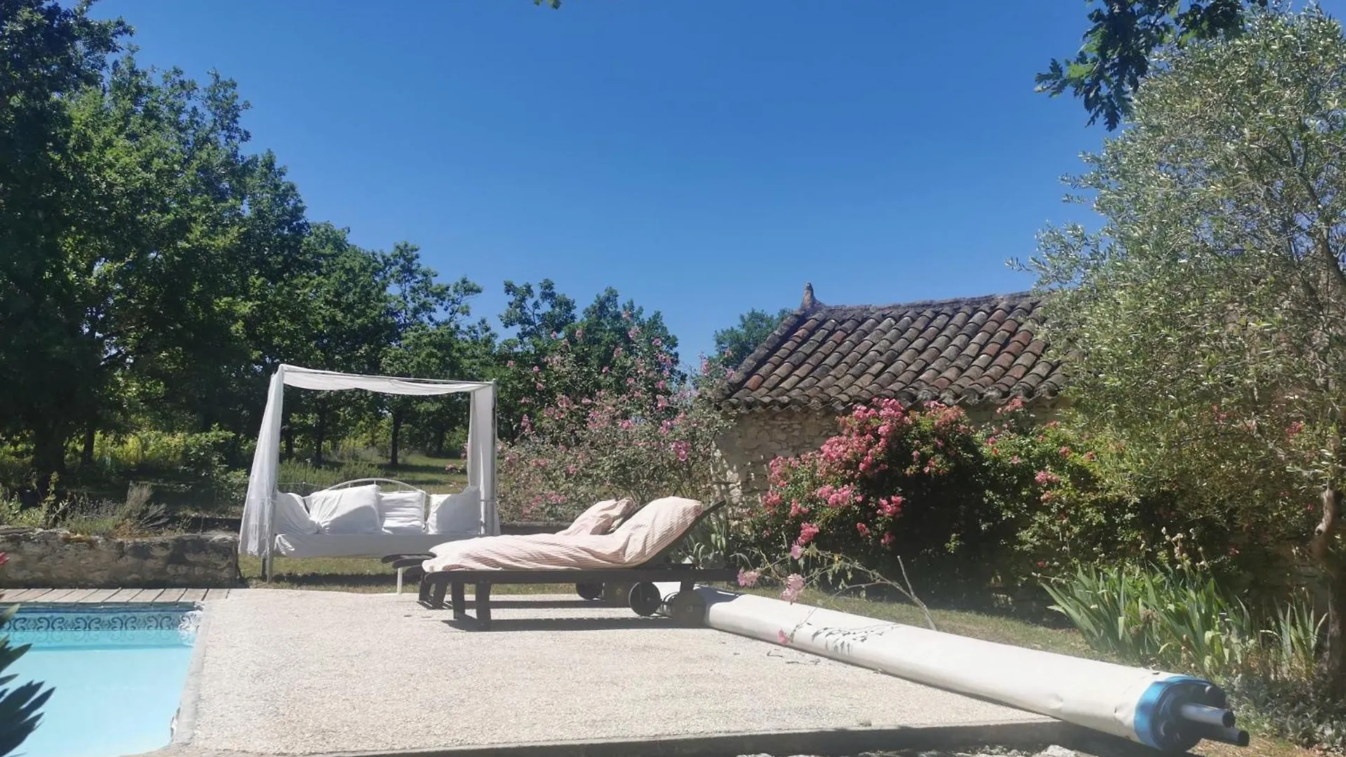 Gite De Caractere, Piscine Et Vue Le Boulve Holiday home